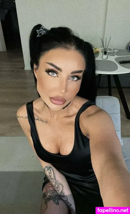 Margosweetness OnlyFans Thumbnail #oJ1G8P3zCg