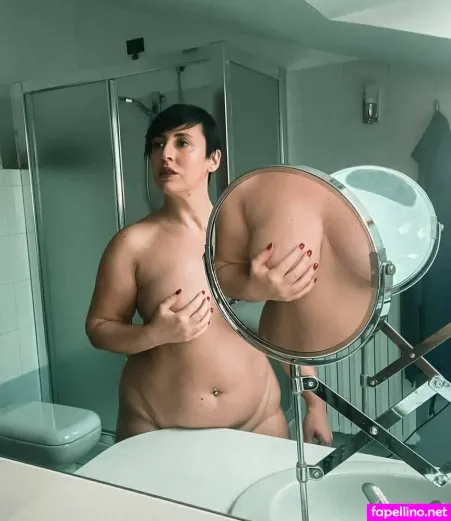 Margot Le Blanc OnlyFans Thumbnail #pFgOPlY90Y