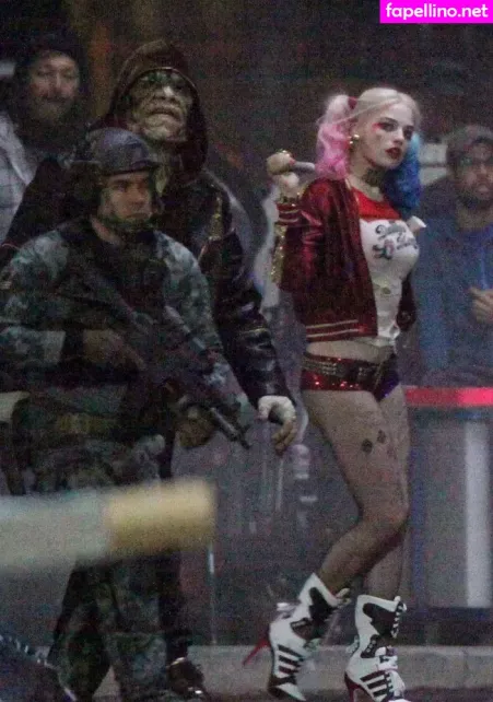 Margot Robbie OnlyFans Thumbnail #13V1LT3Cy7