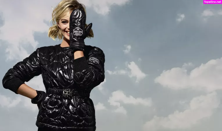 Margot Robbie OnlyFans Thumbnail #2BAVKPp8kz