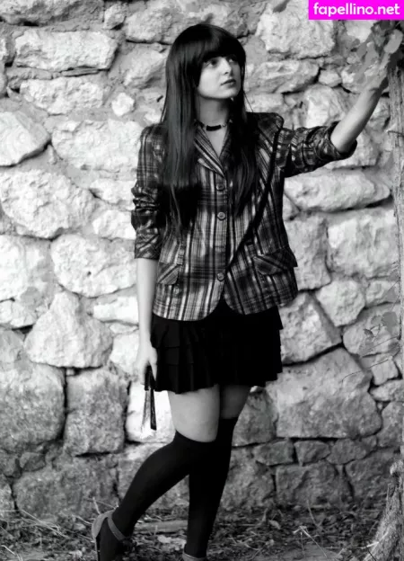 Mari Aisu OnlyFans Thumbnail #gFxLWPZ3Zs