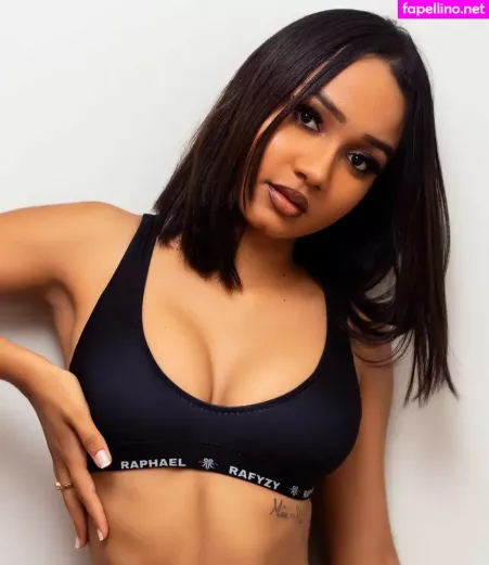 Mari Aminah 1 OnlyFans Thumbnail #3KnUMOBgcK