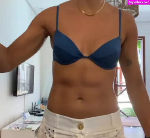 Mari Araripe OnlyFans Thumbnail #wVOnnoajWb