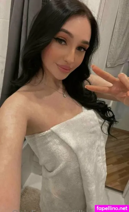 Mari Babe Love OnlyFans Thumbnail #0OFRmSalb4