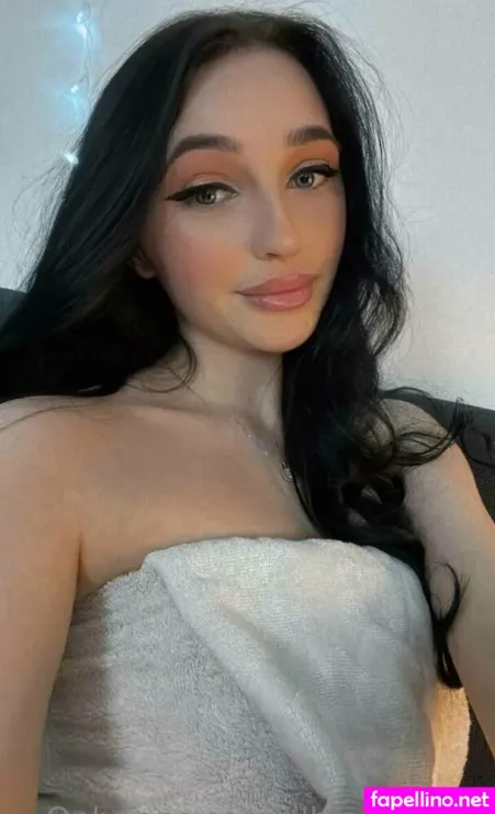 Mari Babe Love OnlyFans Thumbnail #QHskTU1z3j