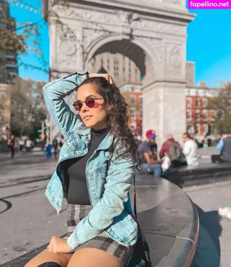 Mari Bianchini OnlyFans Thumbnail #1e1KVcI5Gj