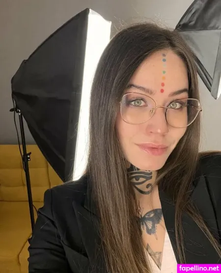 Mari Galore Vip OnlyFans Thumbnail #1sTs4EwNZE