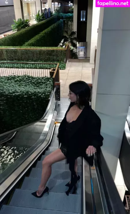 Mari Gonzalez OnlyFans Thumbnail #tQ2vdENmmr