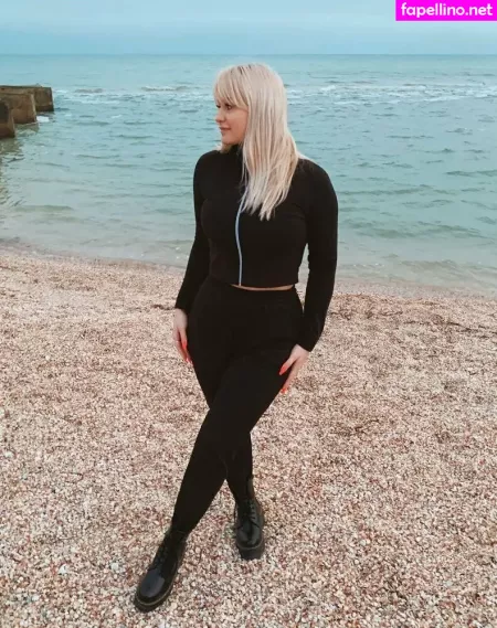 Mari Lovee Free OnlyFans Thumbnail #8UNSSqtAAi