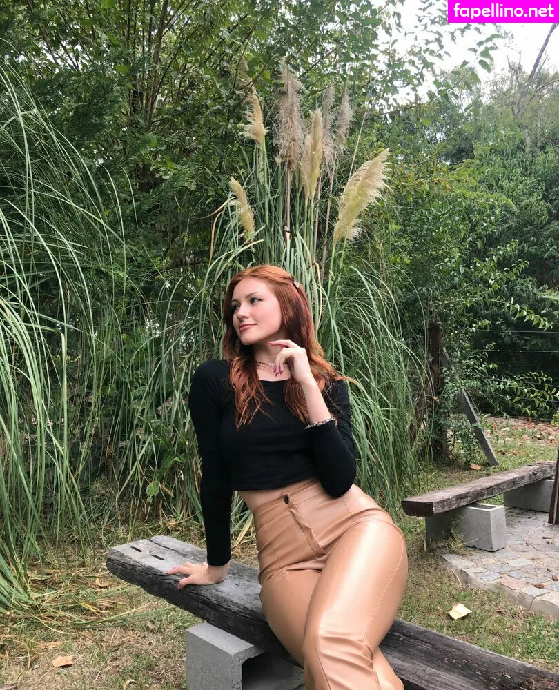 Pari_Mosa, mariposssa2002, yours_trueleee Nude Leaked OnlyFans Photo #RrLx1aMGrH