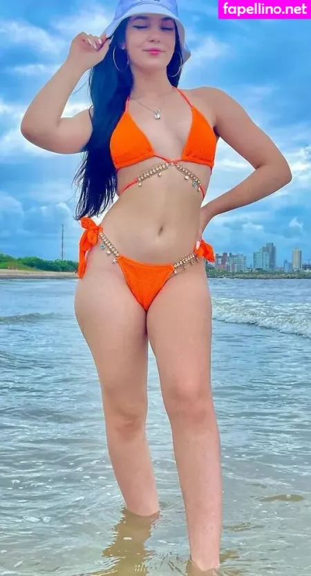 Mari Robattini OnlyFans Thumbnail #yc6egKnxNd