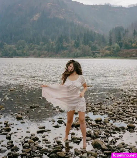 Mari Svel OnlyFans Thumbnail #4YvUW2IkeL