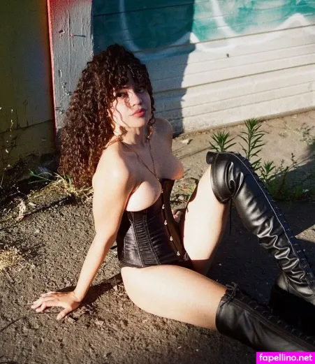 Mari Svel OnlyFans Thumbnail #QrsirW5lIy