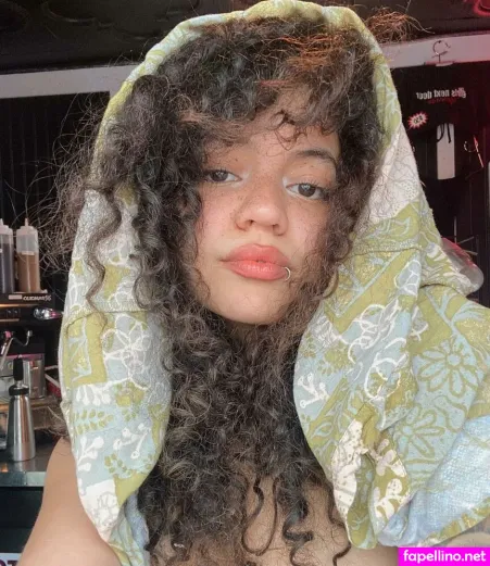 Mari Svel OnlyFans Thumbnail #amgBEdVAJp