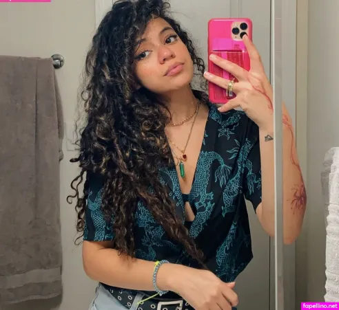 Mari Svel OnlyFans Thumbnail #treVHAtO9K