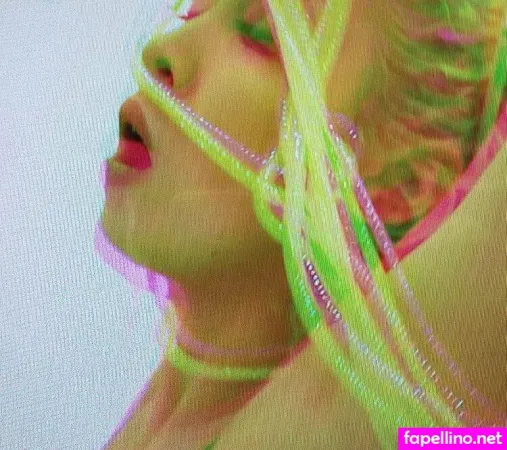 Maria Alba OnlyFans Thumbnail #YiaFxdrS6I