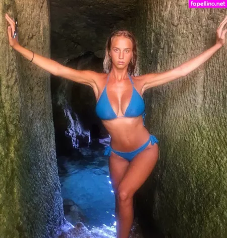 Maria Arreghini OnlyFans Thumbnail #9TtH5tI3nj
