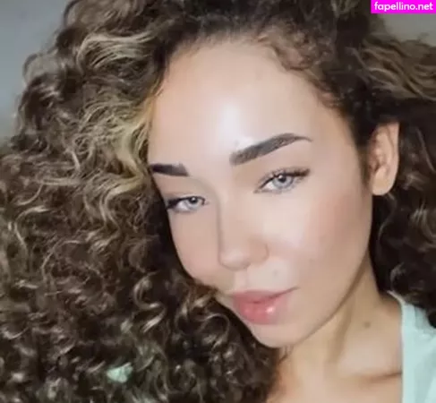 Maria Cabello OnlyFans Thumbnail #FHnUFP4VOv