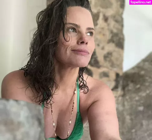 Maria Candida OnlyFans Thumbnail #ARF2qJ6nCv