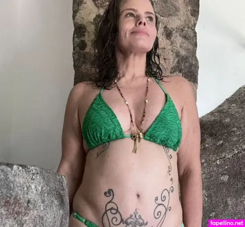 Maria Candida OnlyFans Thumbnail #twD11CmFlK