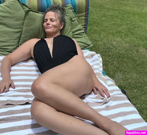 Maria Candida OnlyFans Thumbnail #z15yzqnqpB
