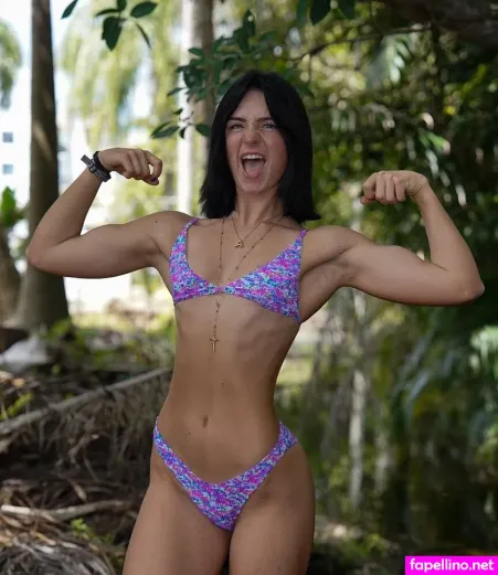 Maria Carvajal Thebuffunicornn OnlyFans Thumbnail #pnUGooFPa9