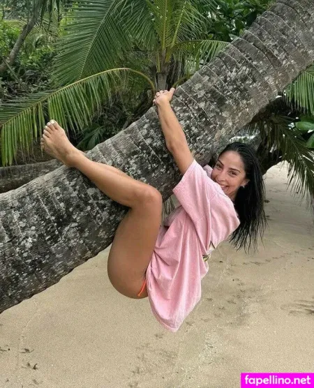 Maria Chacon OnlyFans Thumbnail #0Ehw1IQOzy