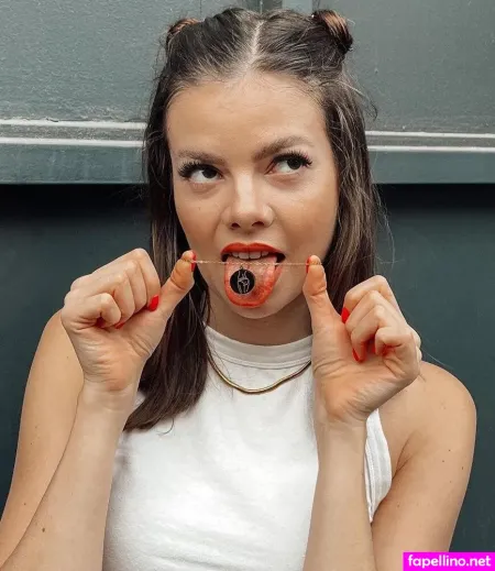 Maria Clara Groppler OnlyFans Thumbnail #34jKSwIB4D