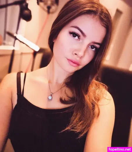 Maria Clara Groppler OnlyFans Thumbnail #SpRBUB8WYz