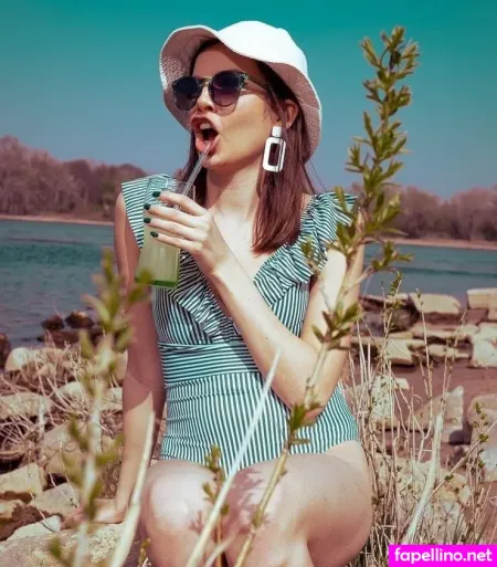 Maria Clara Groppler OnlyFans Thumbnail #itNN99MQuF