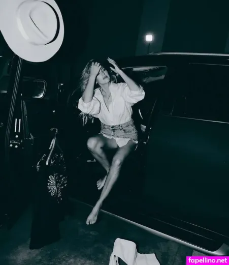 Maria Del Cerro OnlyFans Thumbnail #7I41OqKJAz