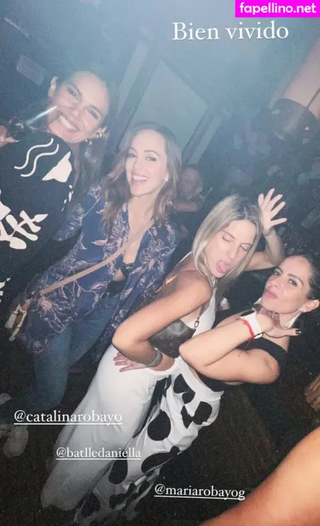 Maria Elisa Camargo OnlyFans Thumbnail #ObcnkJb97L