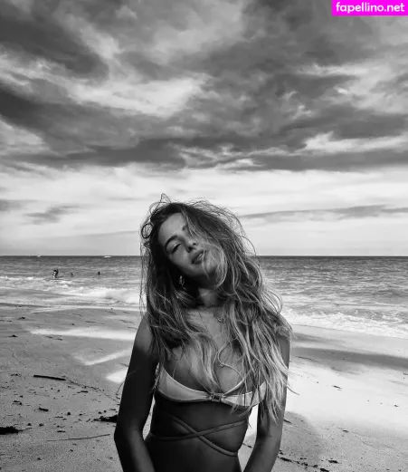 Maria Feltrim OnlyFans Thumbnail #BTHkzV5Hlj