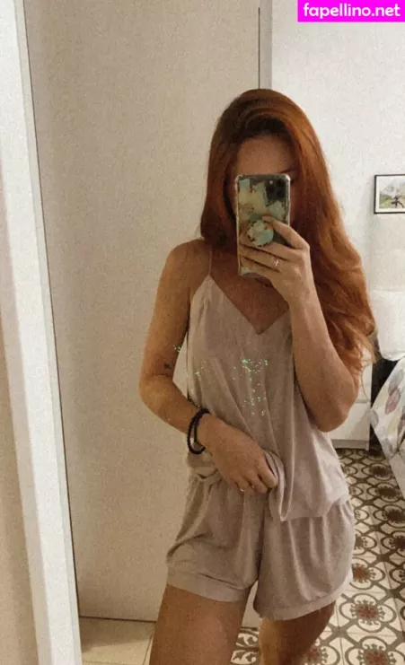 Maria Gabrielita OnlyFans Thumbnail #fYYJknmvb4