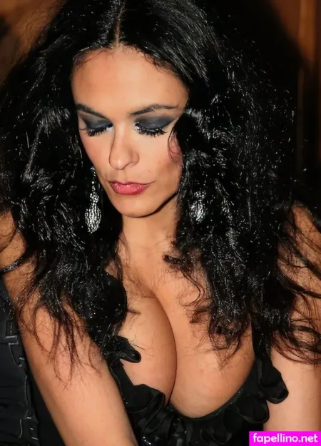 Maria Grazia Cucinotta OnlyFans Thumbnail #VaOGz10WDZ