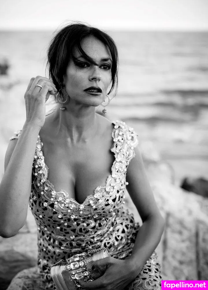 Maria Grazia Cucinotta Nude Leaked OnlyFans Photo #sReNbCpHkb
