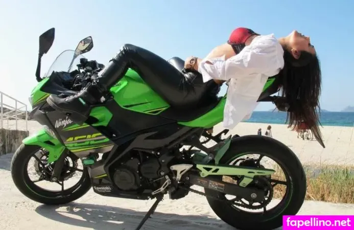 Maria Gz93 OnlyFans Thumbnail #8oX3WvH0iR