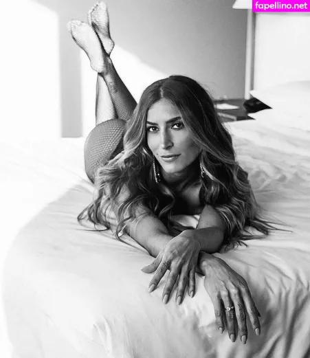 Maria Joana OnlyFans Thumbnail #8nOYBIvHkr