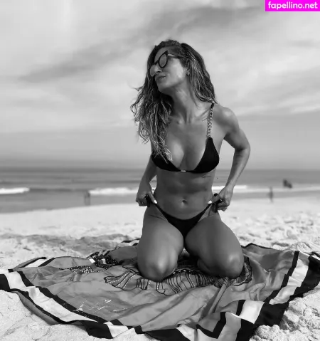 Maria Joana OnlyFans Thumbnail #t96cdHgid2