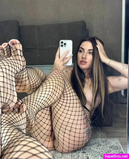 Maria Korotkova OnlyFans Thumbnail #9fJqBzvLas