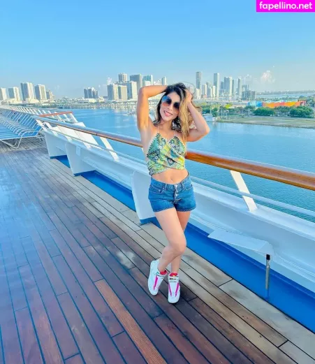 Maria Leon OnlyFans Thumbnail #8mpauxRnvn