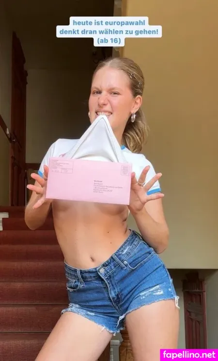 Maria Ludovicaa OnlyFans Thumbnail #Sd9IEFf0V8