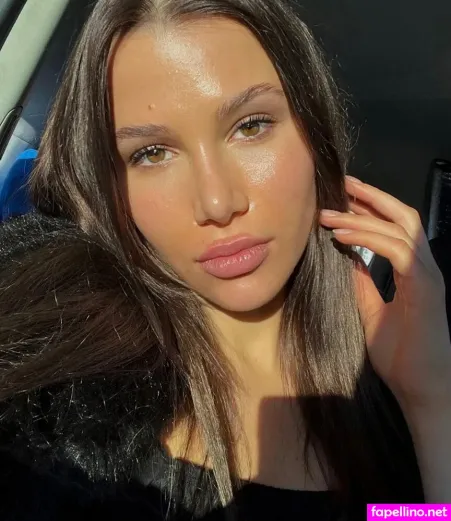 Maria Luisa Gutjahr OnlyFans Thumbnail #8KLjT1AuZU