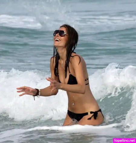 Maria Menounos OnlyFans Thumbnail #3RaqfMXBMi
