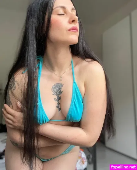 Maria Merlino OnlyFans Thumbnail #i1HJbToSP1