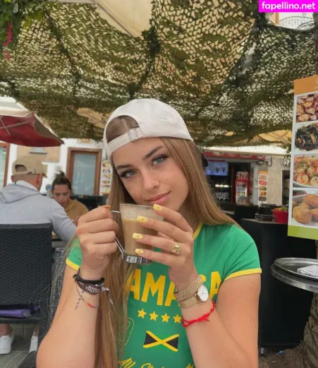 Maria Moreno OnlyFans Thumbnail #fdeYKH4fkb