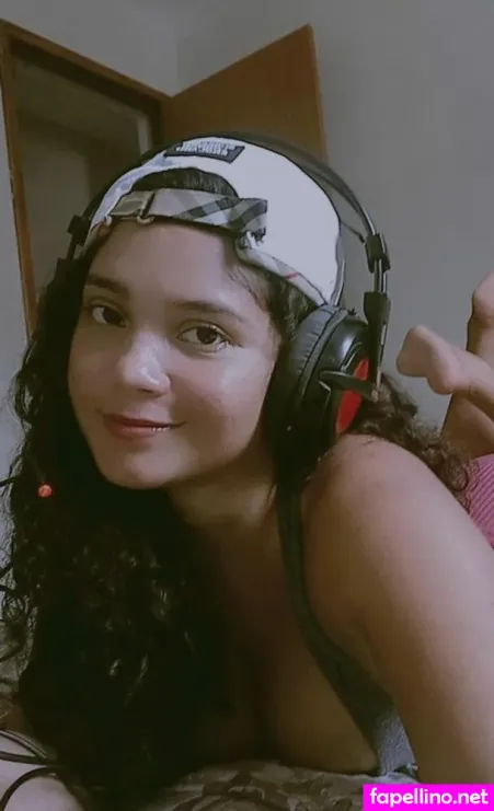 Maria Oliveira OnlyFans Thumbnail #PzF8IFoGO3