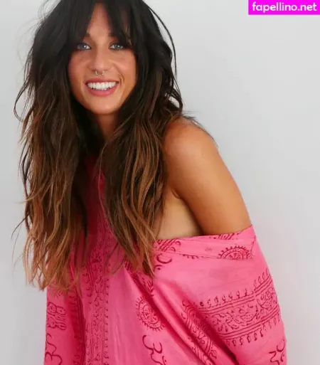 Maria Pedraza OnlyFans Thumbnail #Tgb7MVx4ea