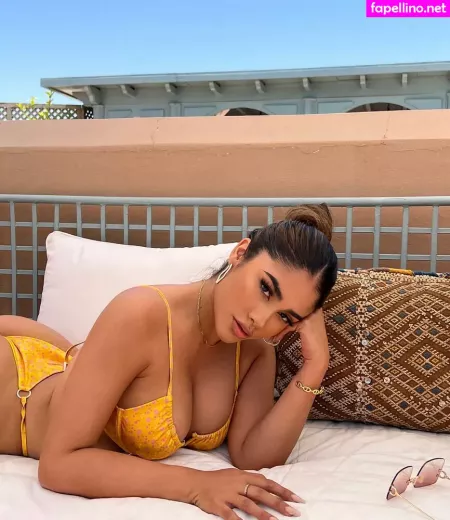 Maria Perez OnlyFans Thumbnail #IP6ML5VUrl