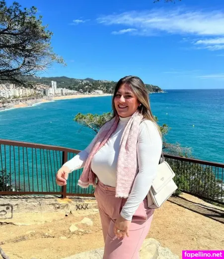 Maria Pinzon OnlyFans Thumbnail #3a9AMzMywm